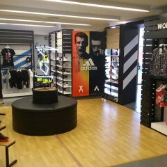 Adidas In-Store Constructions